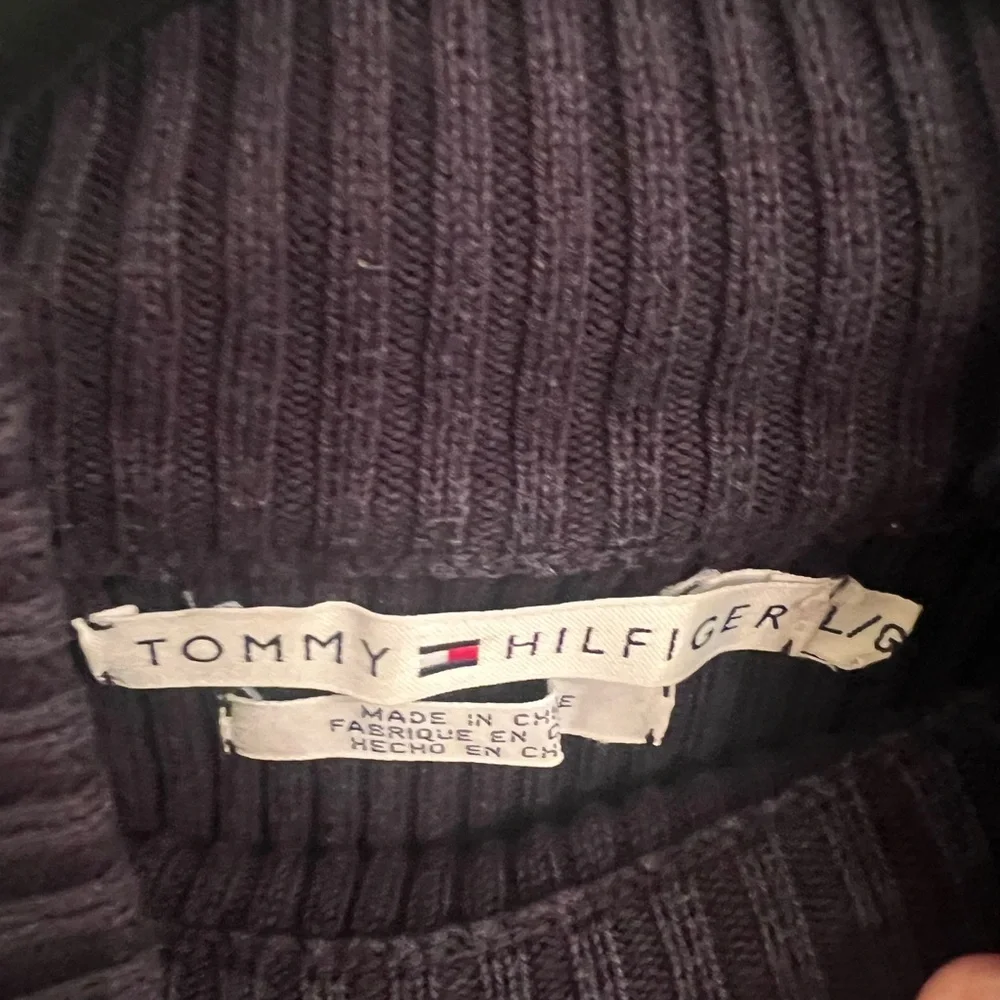 Tommy Hilfiger Sweater - Picture 3 of 3